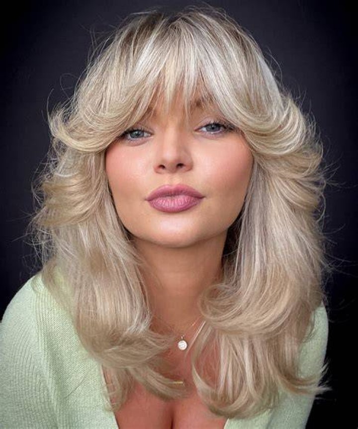 13 Straight Hair With Feathered Bangs Long Straight Hairstyles