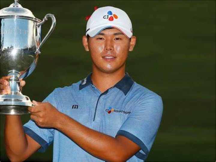 Kim Si Woo Biography, Age, Height, Wife, Net Worth, Wiki