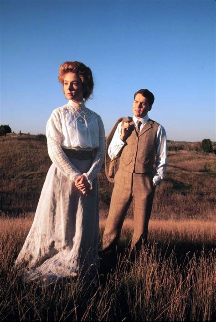 Megan Follows and Jonathan Crombie in Anne of Green Gables The Sequel
