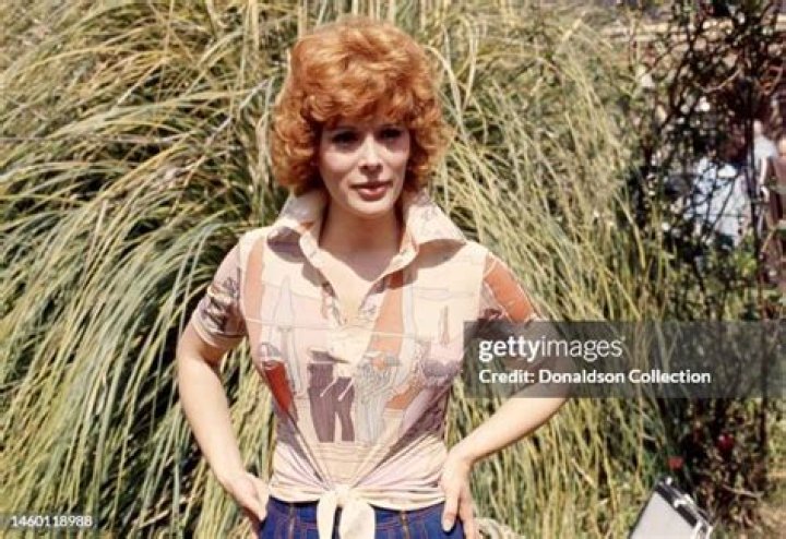 PHOTO JILL ST. JOHN 2/5
