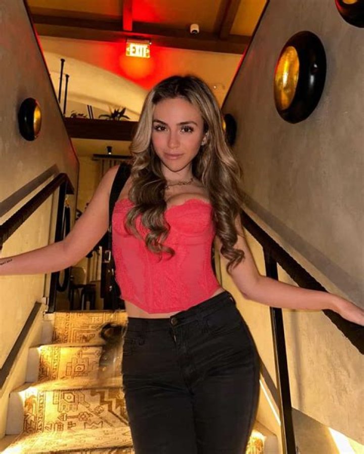 Rachel Weaver's Leaked OnlyFans: Privacy, Ethics, And The Impact Of Online Leaks