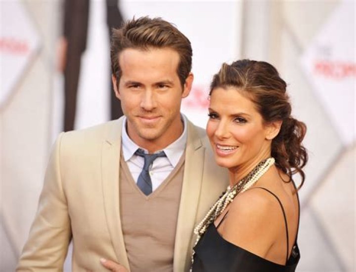 Ryan Reynolds HellenRenelle