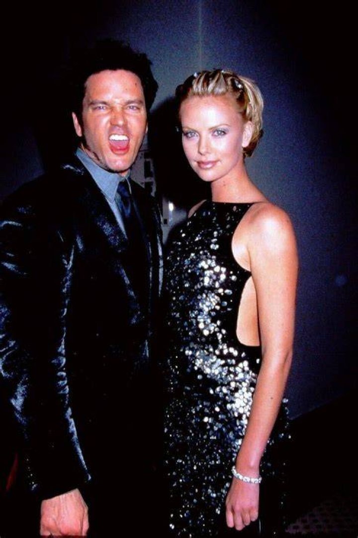 Stephan Jenkins and Charlize Theron during 1999 VH1/Vogue Fashion