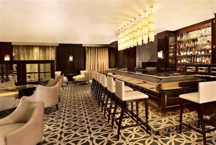 The Hyde Bar, London Restaurant Reviews, Bookings, Menus, Phone