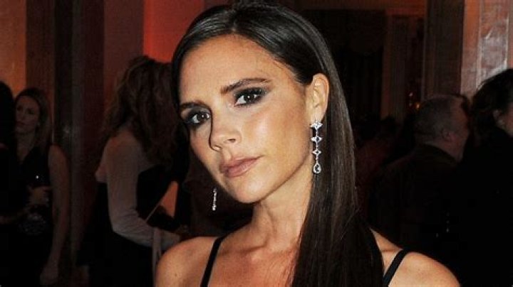Victoria Beckham as we've never seen her before in rare throwback photo fans can't believe it